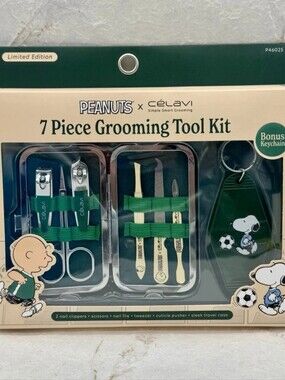 Snoopy Peanuts x Celavi Charlie Brown 7pc Grooming Kit New in Box Bath Gift Set